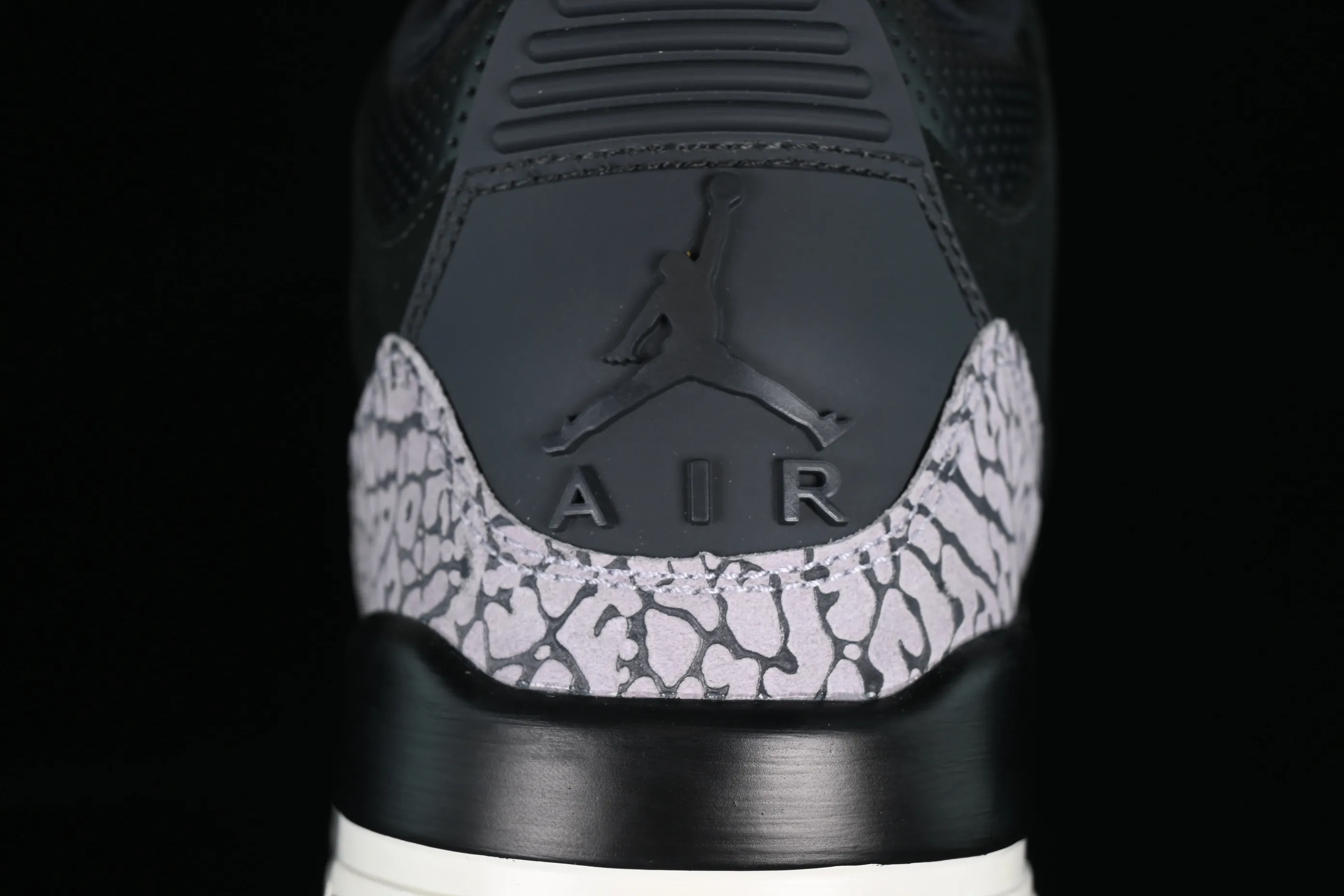All categories Air Jordan Jordan series basketball shoes Air Jordan 3 L version Air Jordan 3 Retro "Off Noir" AJ3 Joe 3 old black cement CK9246-001